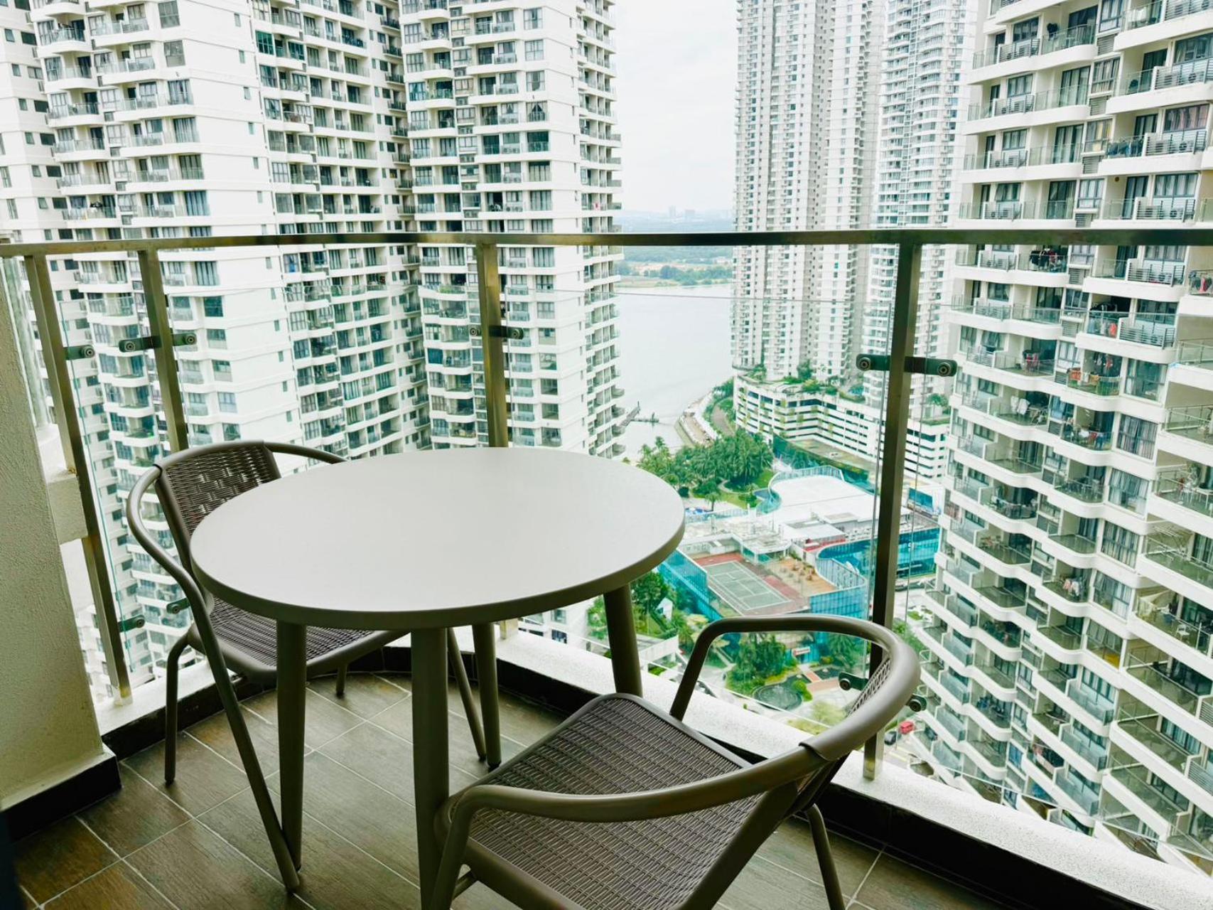 Pangsapuri Danga Bay Baypoint Retreat Johor Bahru